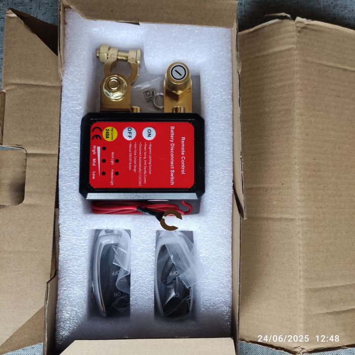 Дистанционен умен прекъсвач за акумулатор (ключ маса)