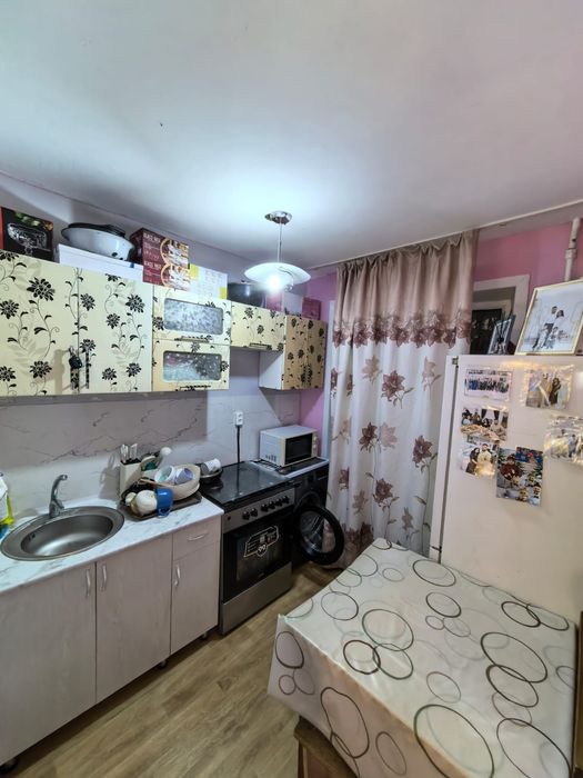 Продаю 1 ком квартиру.