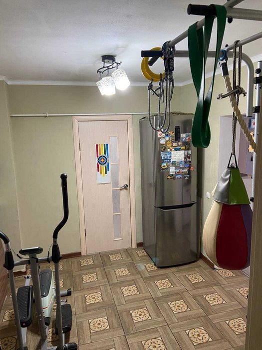 Продается 2-х этажный коттедж