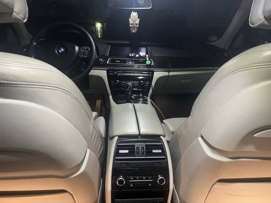 Vând BMW Seria 730 Long  Diesel