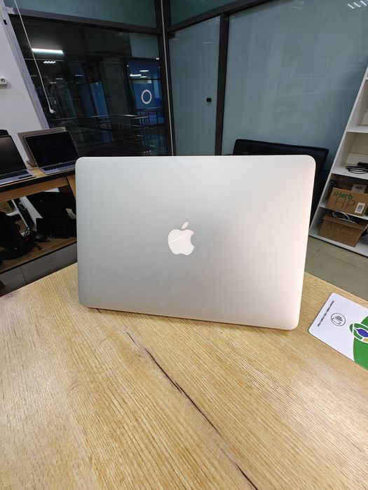 Макбук Эйр 13 | Core i5 | 8/128гб | Apple MacBook Air 2017
