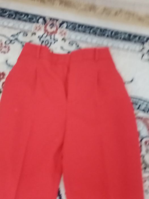 Продам разную женскую одежду