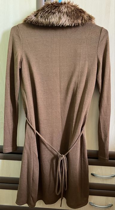 Дамска жилетка с дълъг ръкав