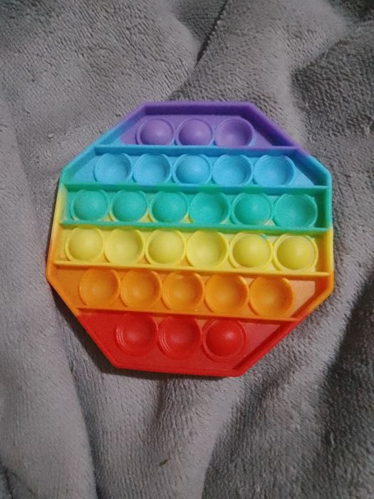 Поп ит и кубик рубика