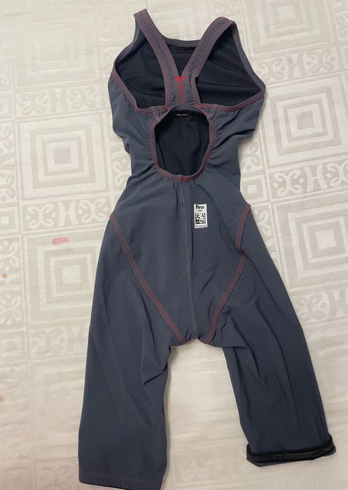 Costum inot, Tyr, 11-12 ani