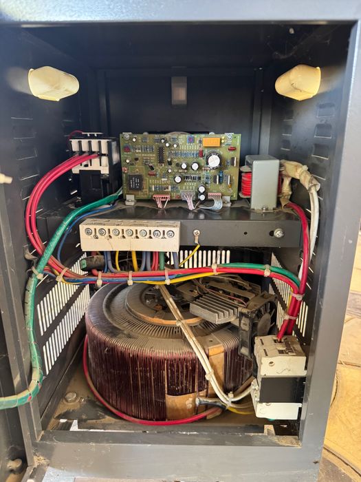 Стабилизатор VOLTRA для дома или квартиры