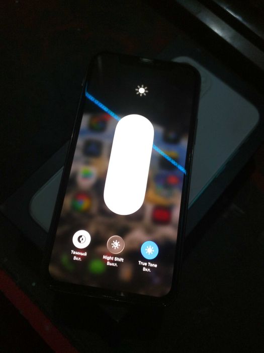 Iphone 11 pro Gold 256gb region USA