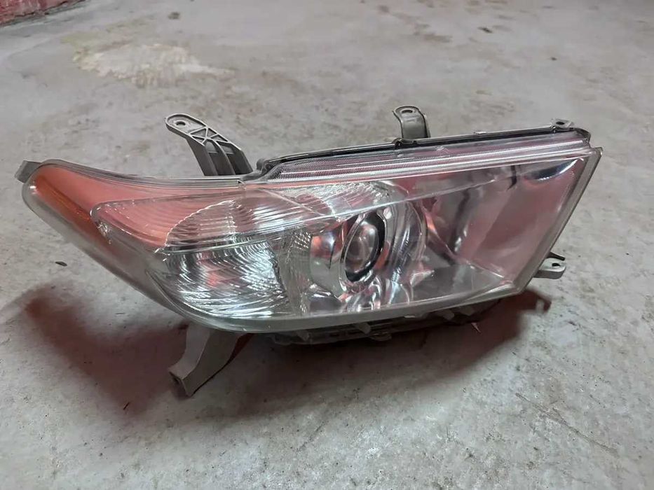 Фары передние Highlander 45 2011 год