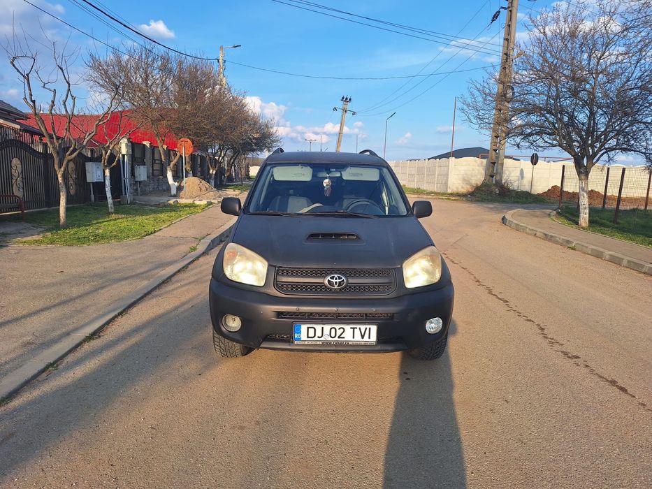 Toyota rav 4x4.