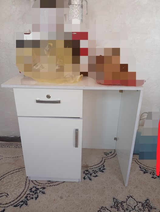 Продам шкаф, стол
