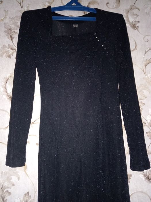 Вечерний платье чёрный