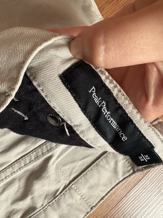 Pantaloni Peak Performance noi