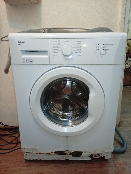 Стиральная машинка автомат