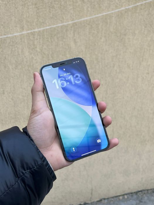 Vând IPhone 12 Pro Max Graphite 128GB