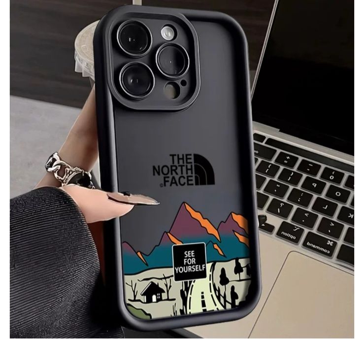 Чехлы новые на айфоны