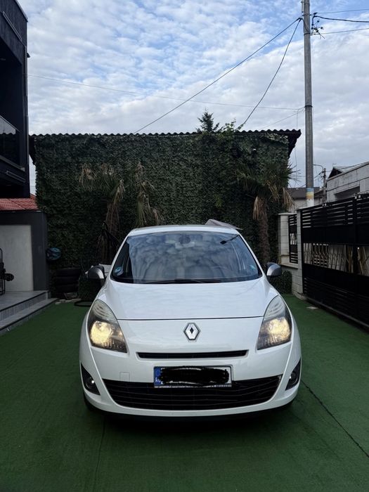 RENAULT Scenic 2013 — imagine 3