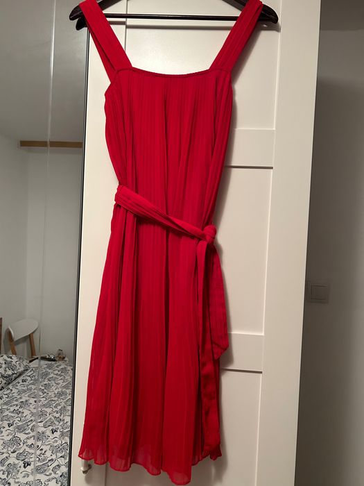 Rochie Zara rosie