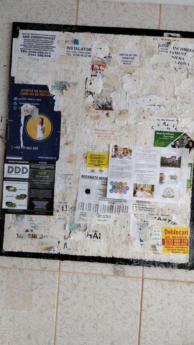 Lipim AFISE in zone cu impact