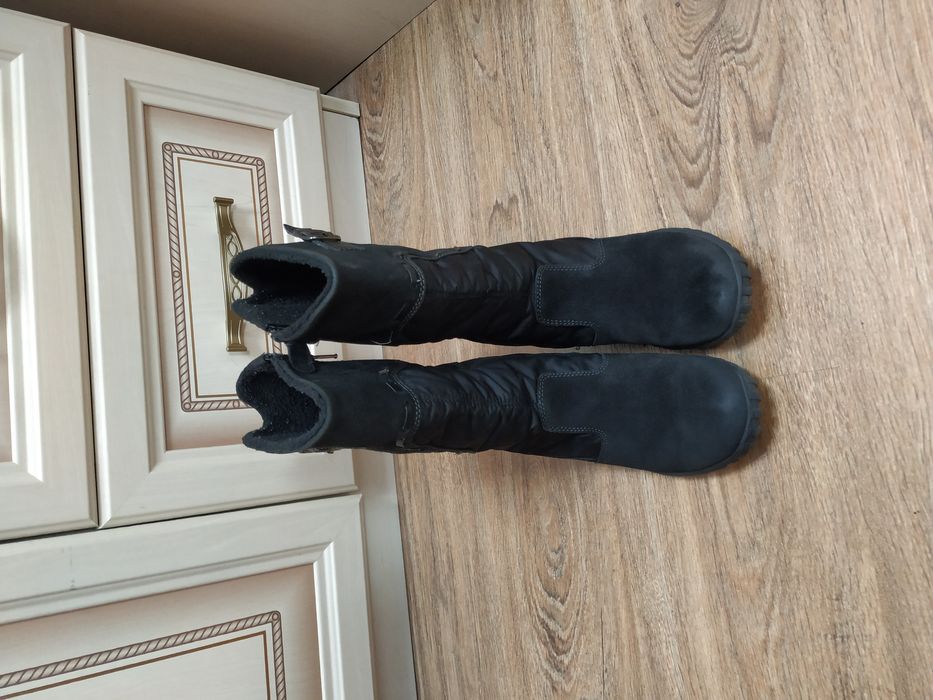 Продам сапоги на девочку. Primigi. Goretex.