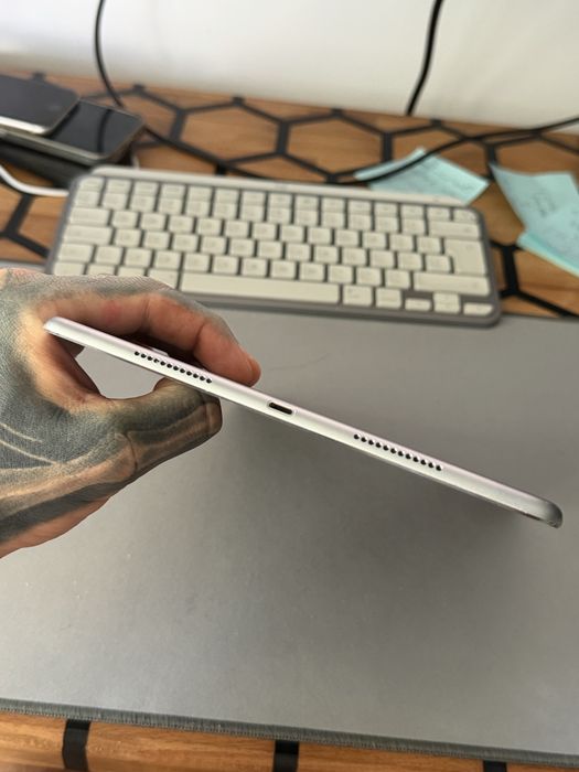 ipad pro 9.7 A1674