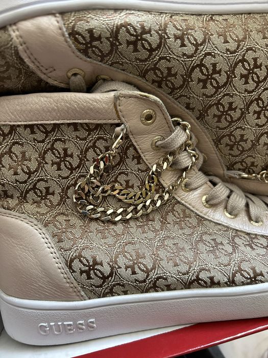 Кеды Guess новые одевали один раз