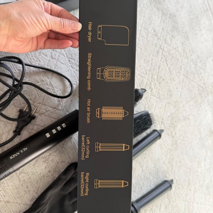 Фен-мультистайлер