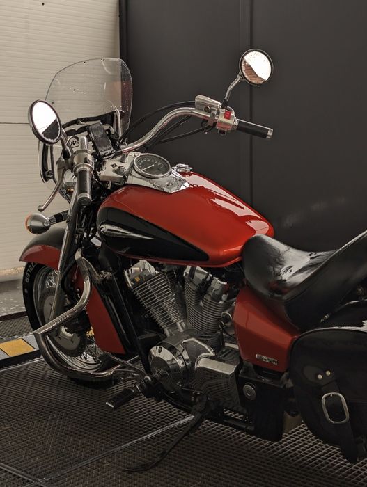 Honda VTX 750  Aero.       A2