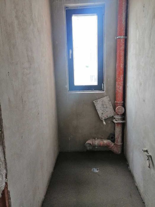 Продава се Тристаен апартамент в Пловдив, Остромила - 113 кв.м за 1105 €/кв.м - Снимка #7