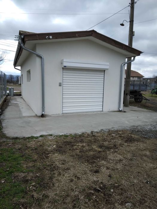 Промишлено помещение, парцел под наем със сграда