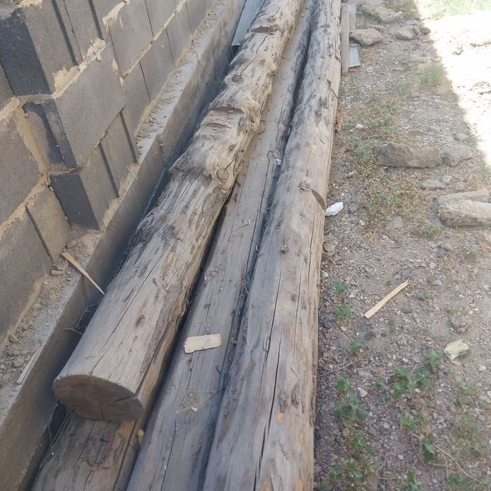 Продам бревно 4,5м