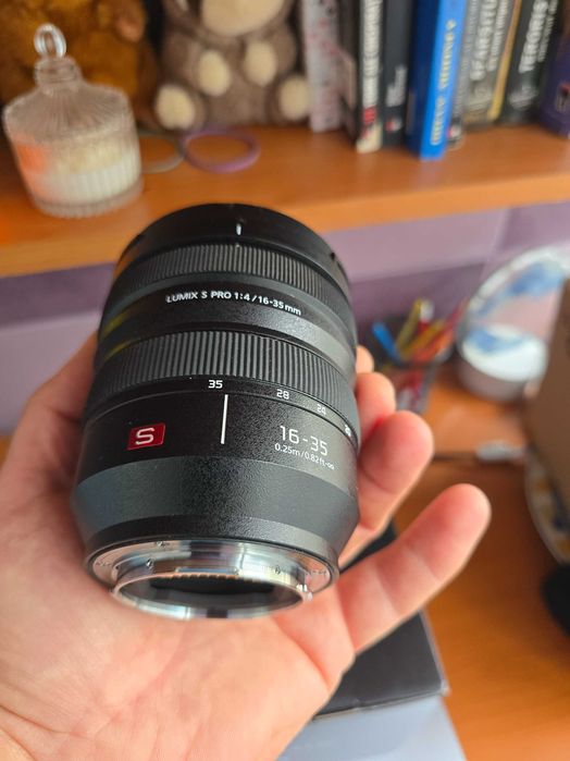 Panasonic 16-35mm