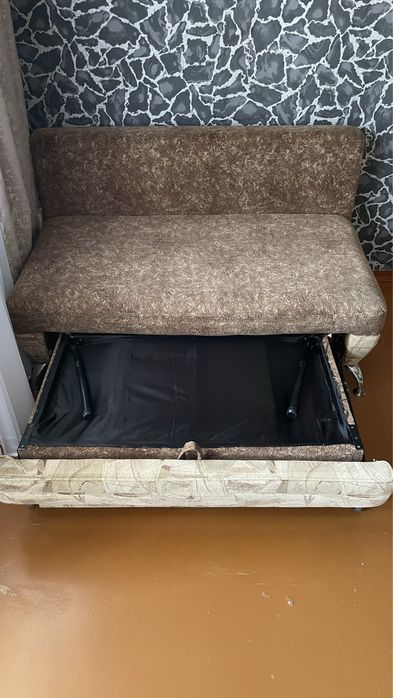 Продам диван раскладной