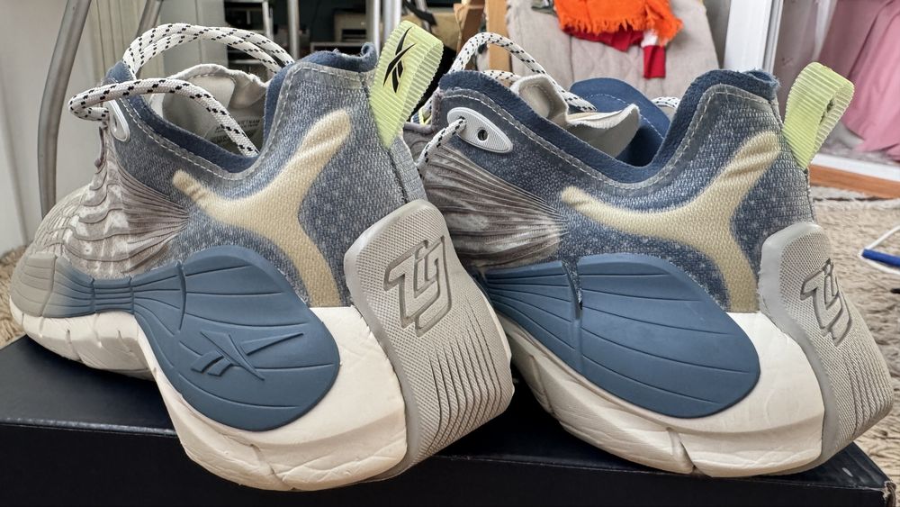 Кроссовки Reebok Zig Kinetica II размер 44