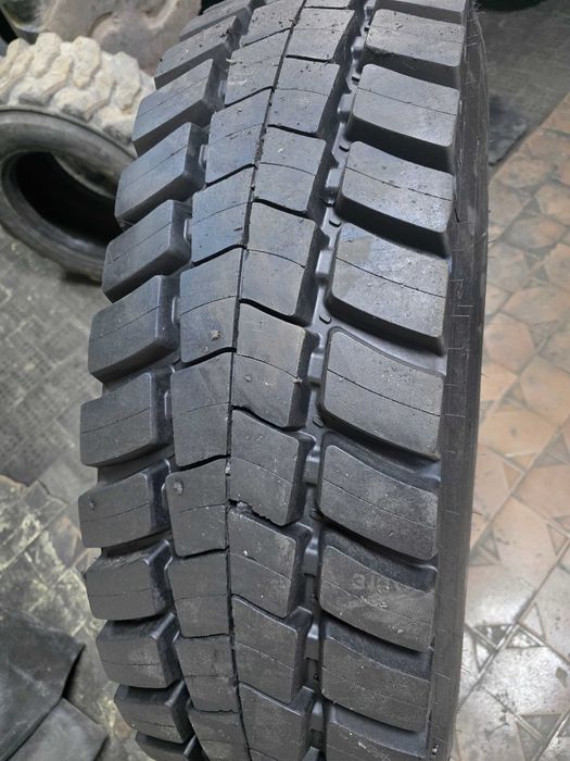 Шины размер 13R22.5 бу