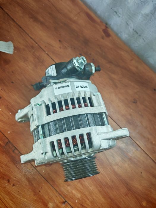 Vând alternator nou Opel astra g 1.7 dti