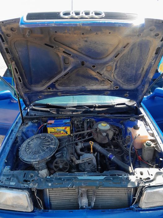 Продам ауди 80 б4