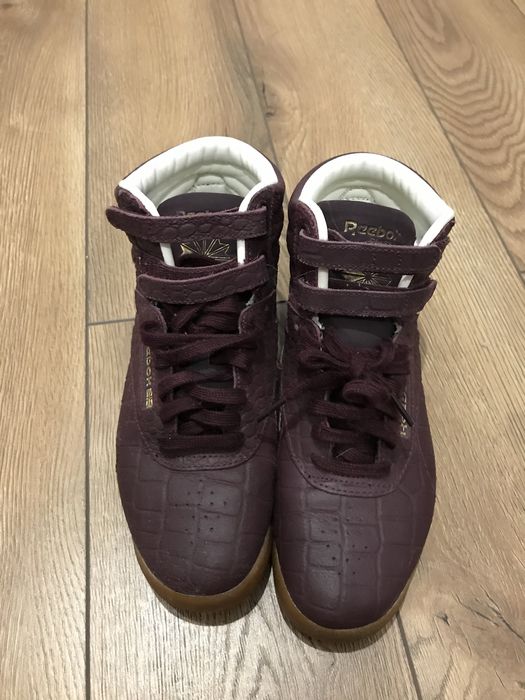 Дамски кецове рийбок