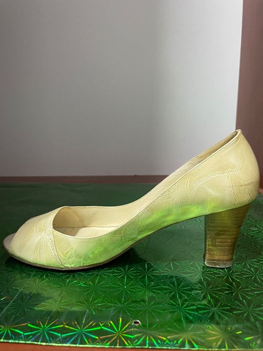 Туфли женские