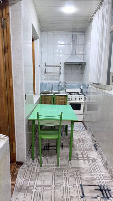 Продаю 1/3/4 Юнусабад 13. Метро линия. Пер. В 2х ком. Цена: 57500 уе