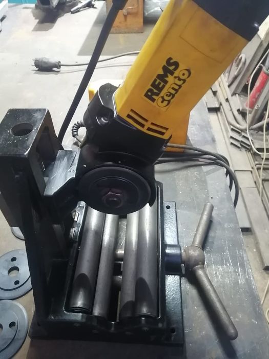 Труборез Rems...