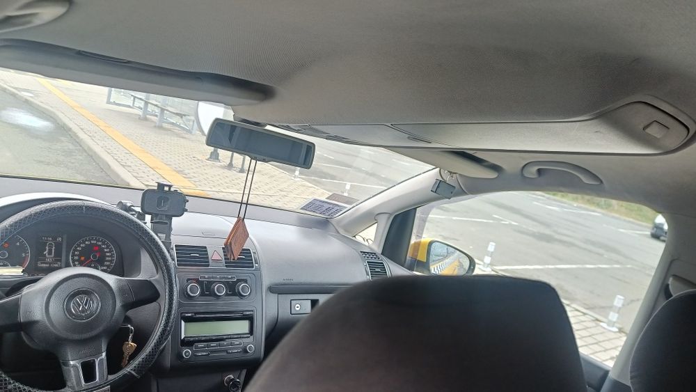 VW Touran 2011 7 местен