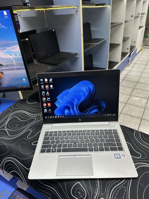 HP EliteBook Core i5-8350U ОЗУ-8ГБ ССД-256ГБ емкость 80% в хорошем со