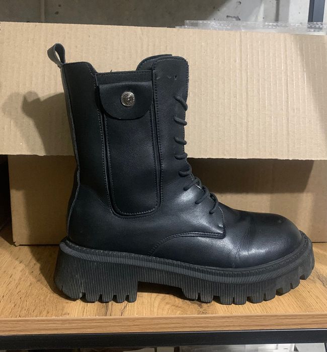 Обувь женская, полусапожки, ботинки, туфли, кроссовки