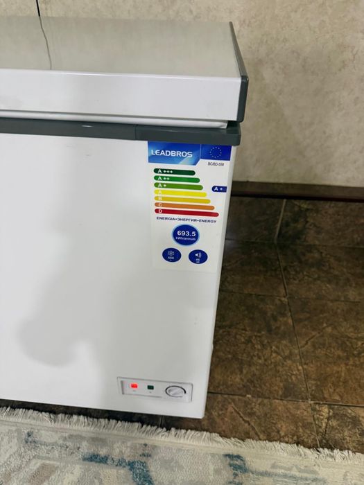 большой морозильник LEADBROS