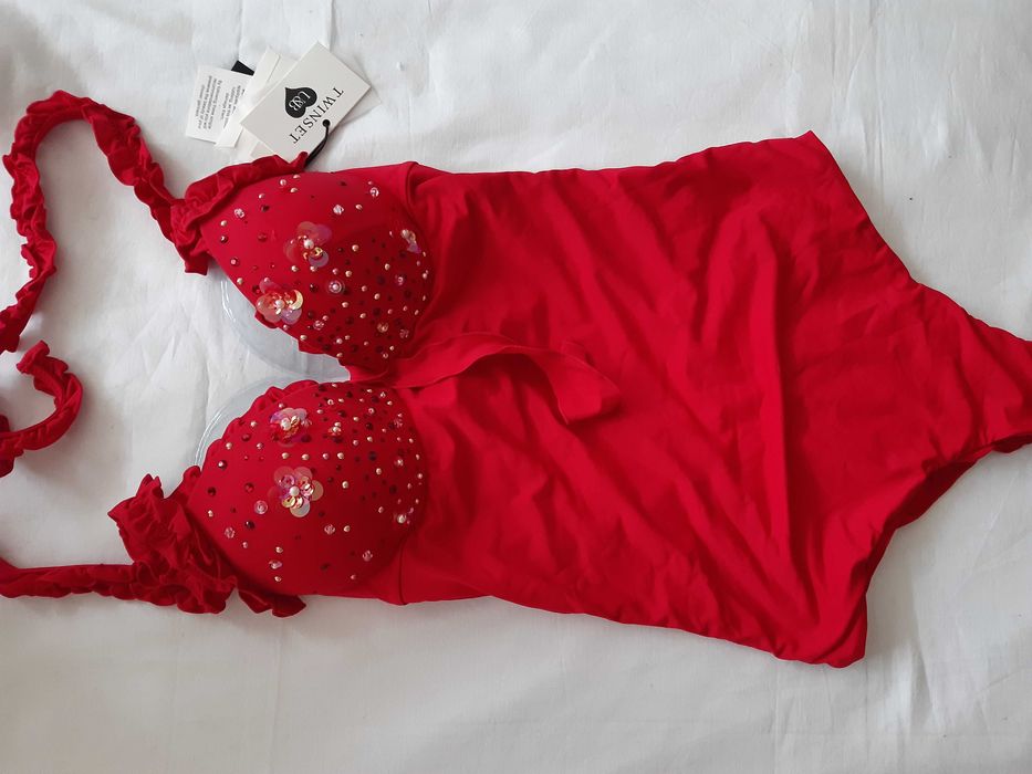 Twin-set нови цели бански 75В