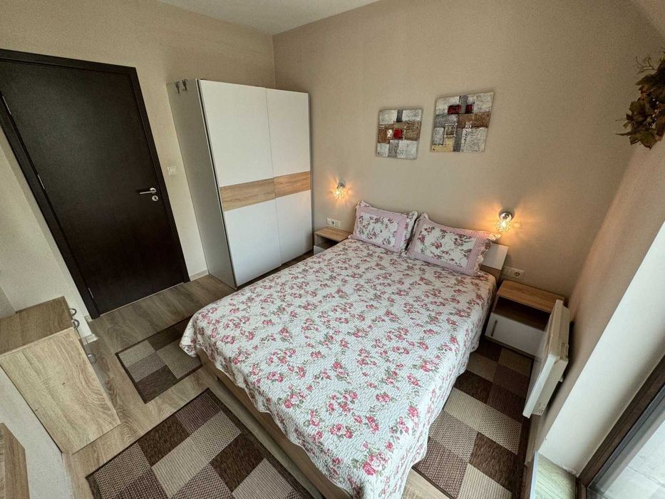 Дава се под наем Двустаен апартамент в София, Център - 52 кв.м за 400 € - Снимка #3