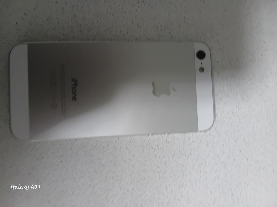 Айфон 5s блокировка владельца