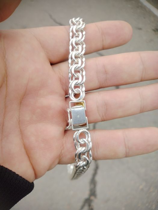 Продам цепь серебро