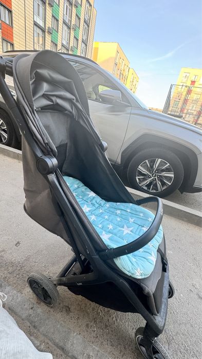 Продам коляску