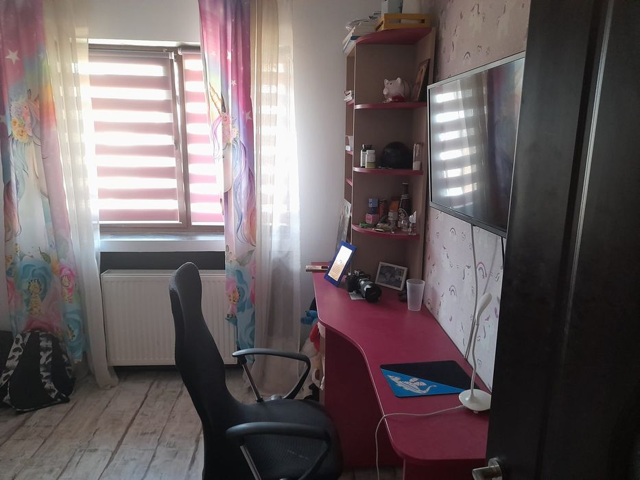 Vând apartament 3 camere, Burdujeni